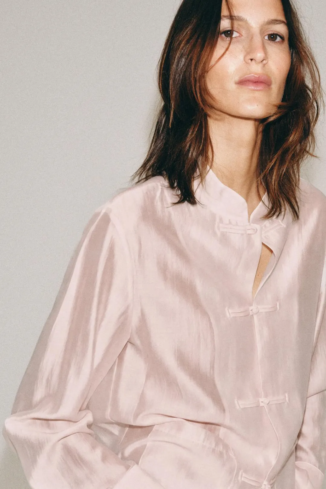 Сатиновая рубашка с застежкой на навесные петли ZW Collection, Zara