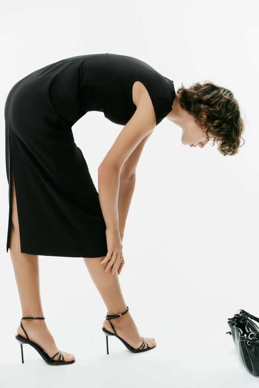 Платье миди с короткими рукавами, Zara