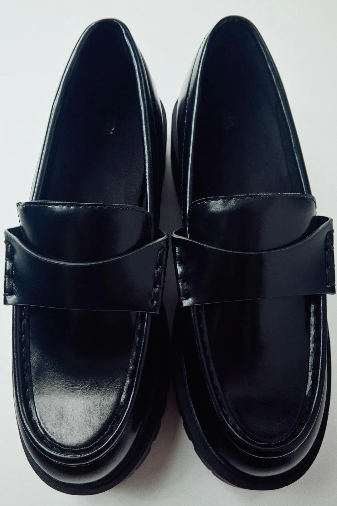 Лоферы на массивной подошве, Zara