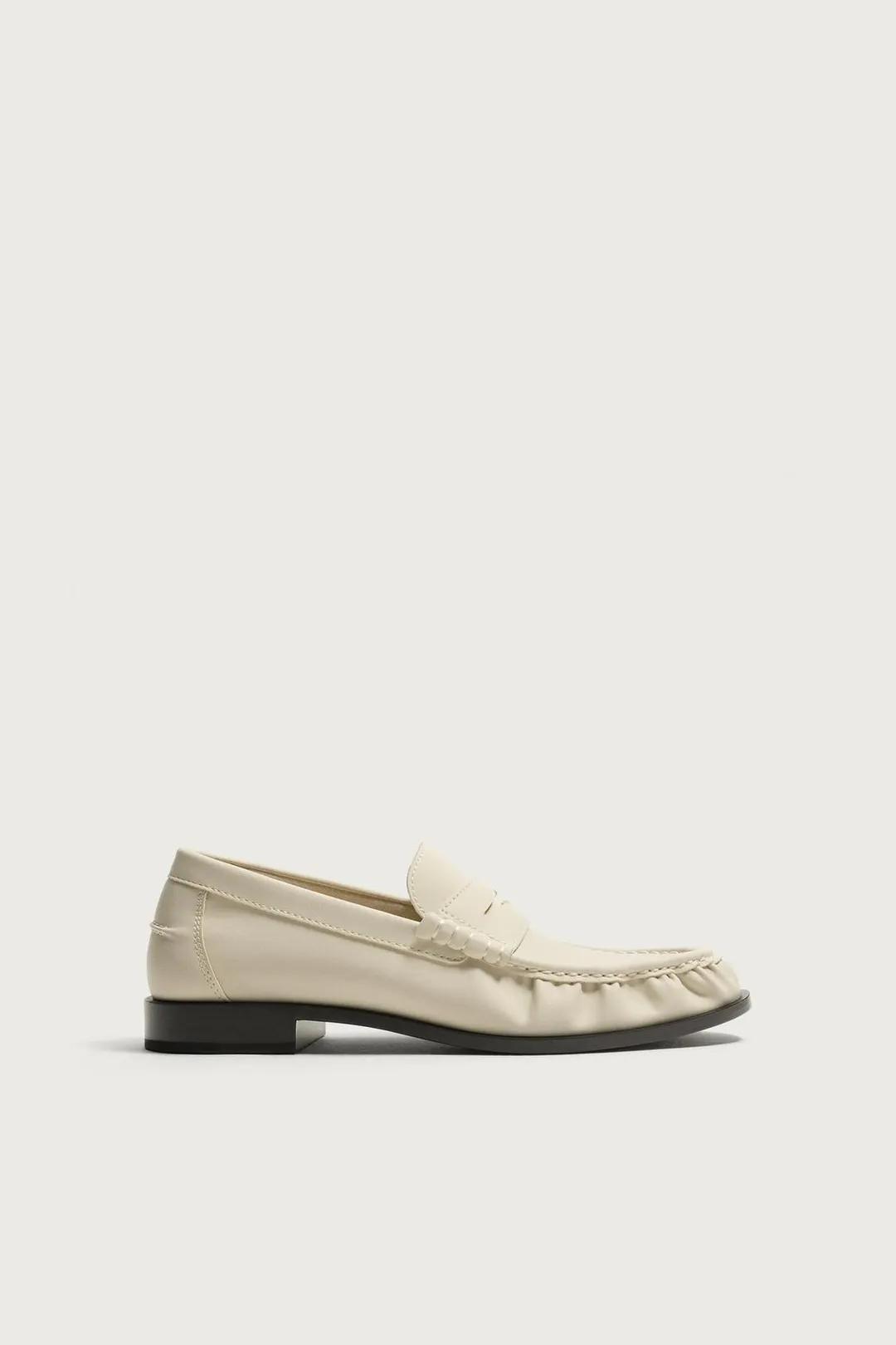Классические пенни-лоферы, Zara