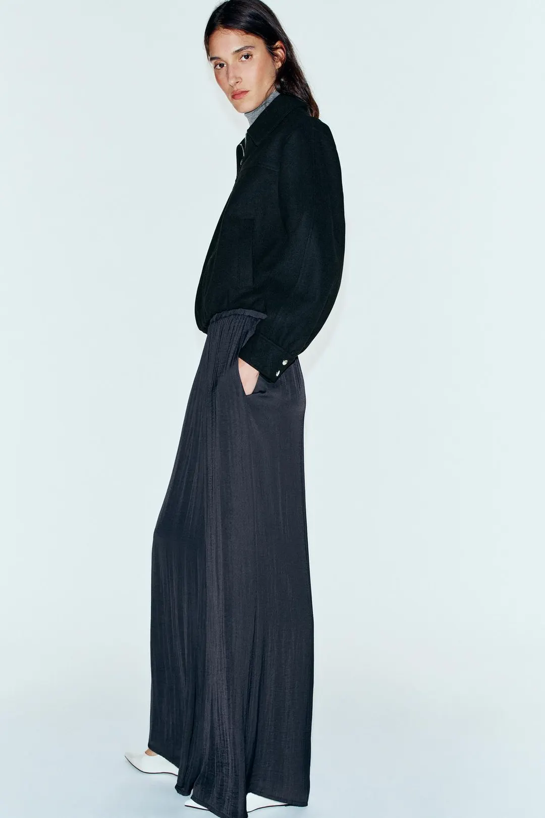 Брюки струящегося кроя с широкими штанинами, Zara