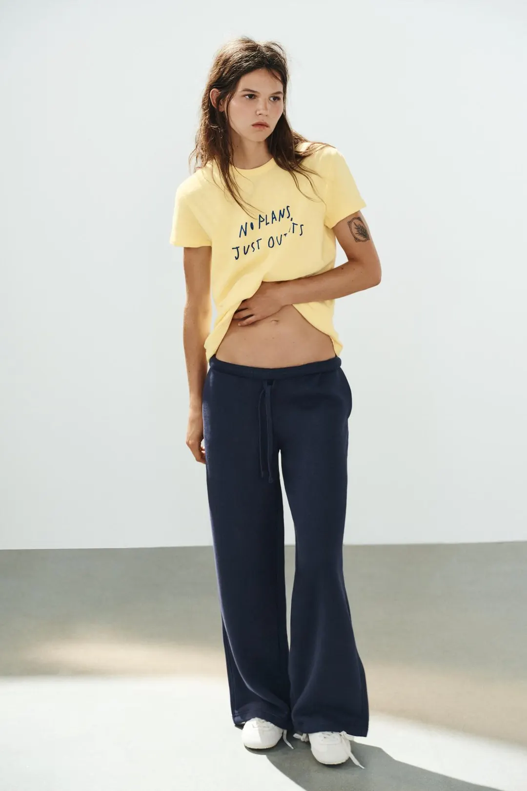 Желтая футболка с надписью, Zara