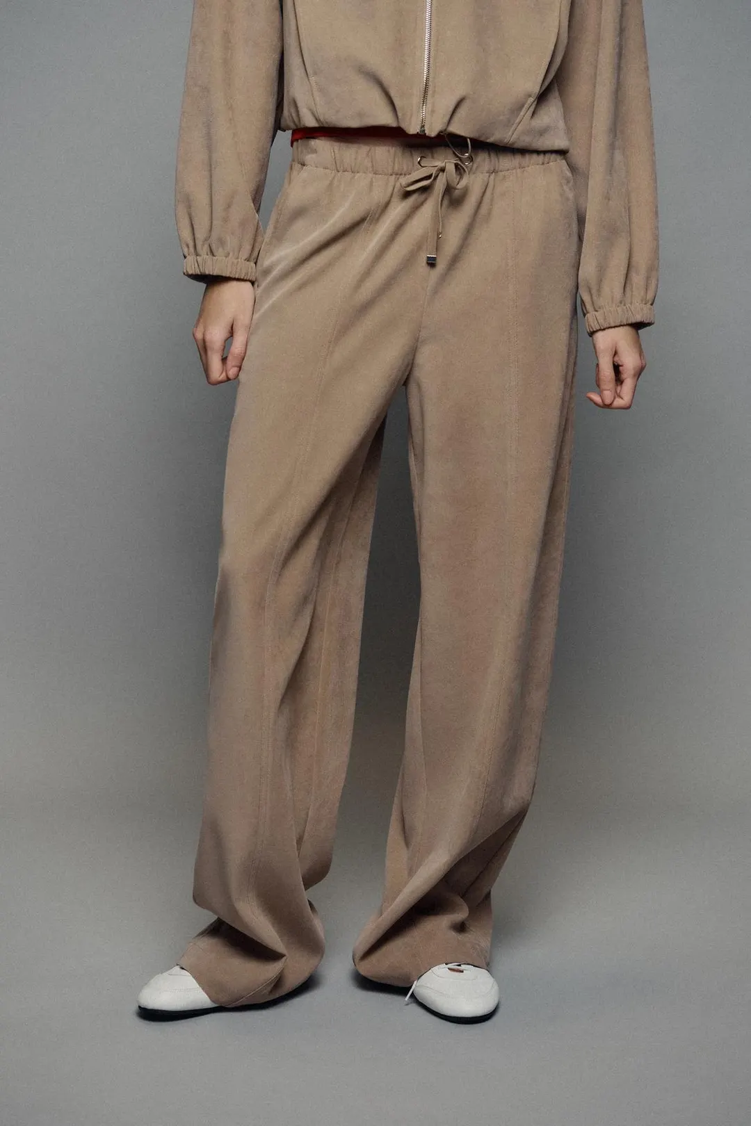 Брюки широкого кроя с эластичным поясом, Zara