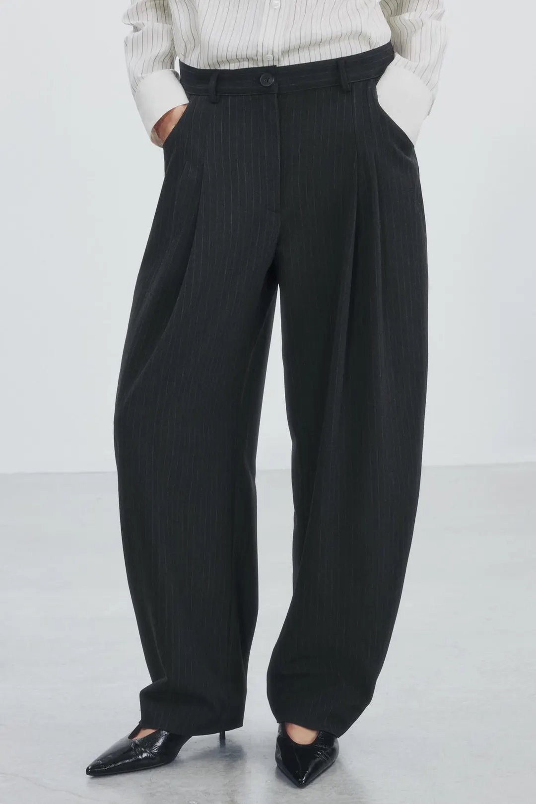 Брюки-баллоны в тонкую полоску ZW Collection, Zara