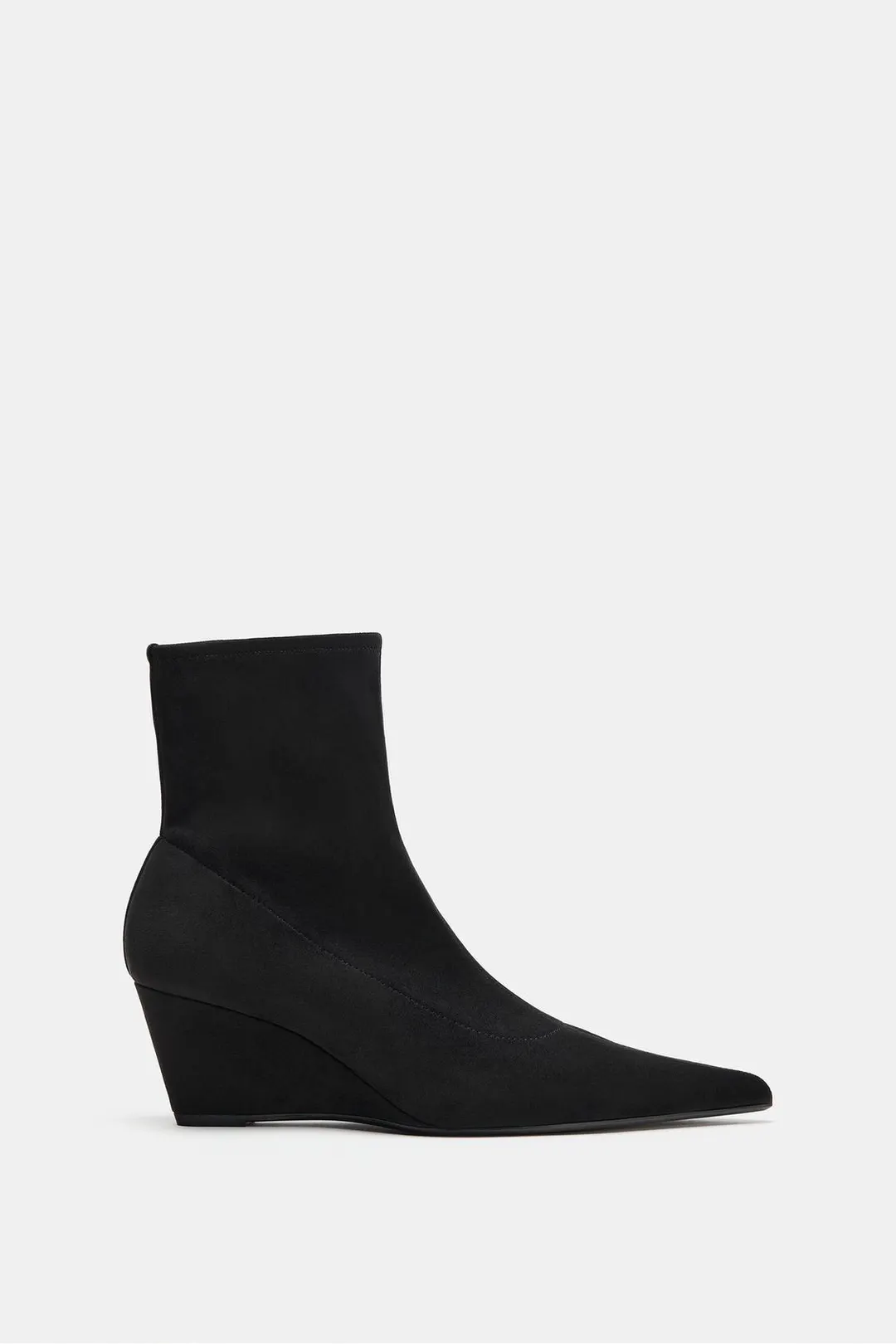 Ботильоны на танкетке, Zara
