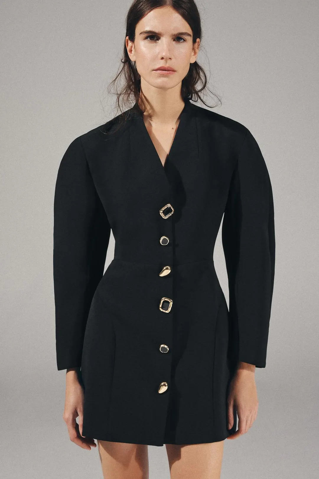 Мини-платье в стиле блейзера с ювелирными пуговицами, Zara