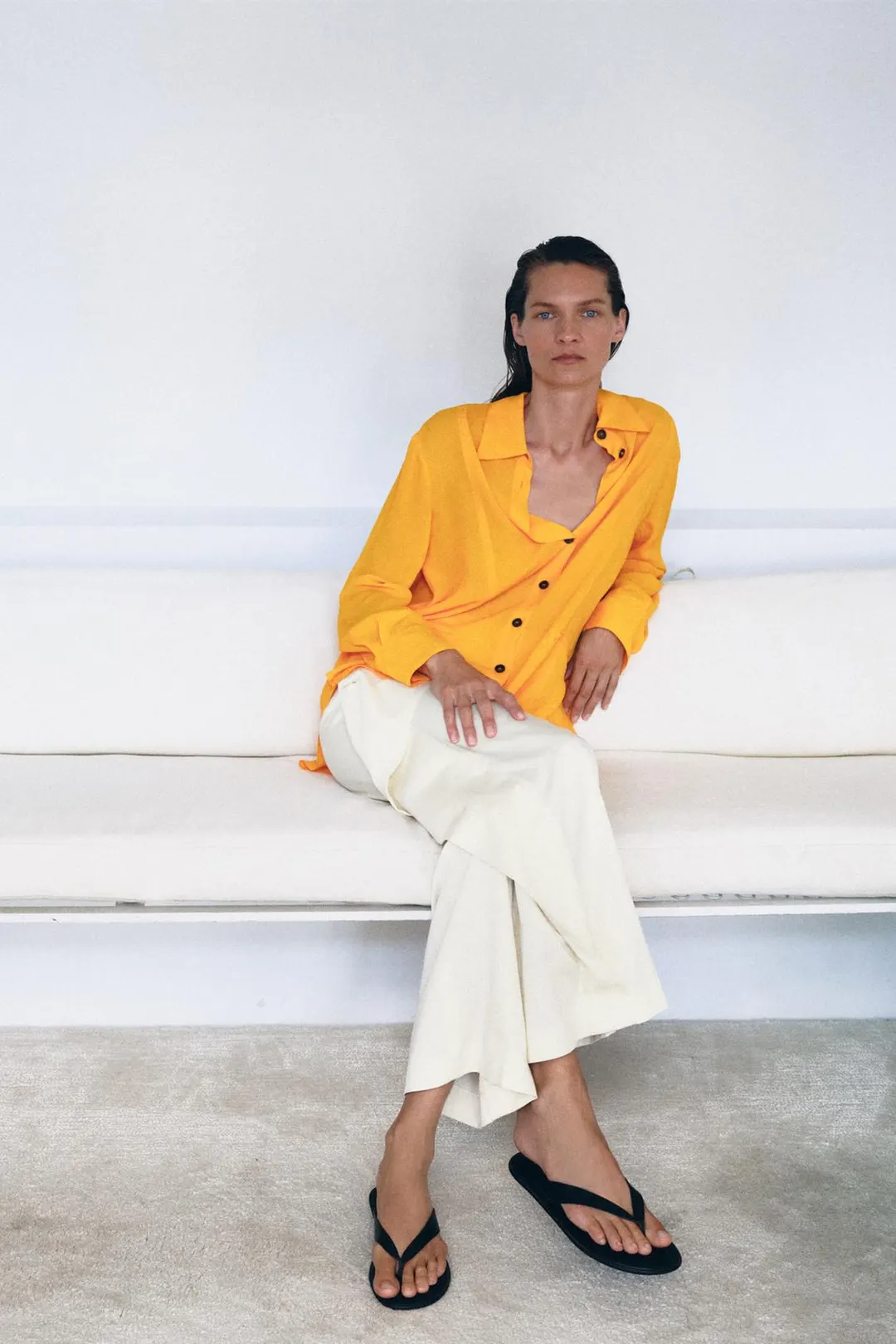 Кожаные сандалии без каблука, Zara