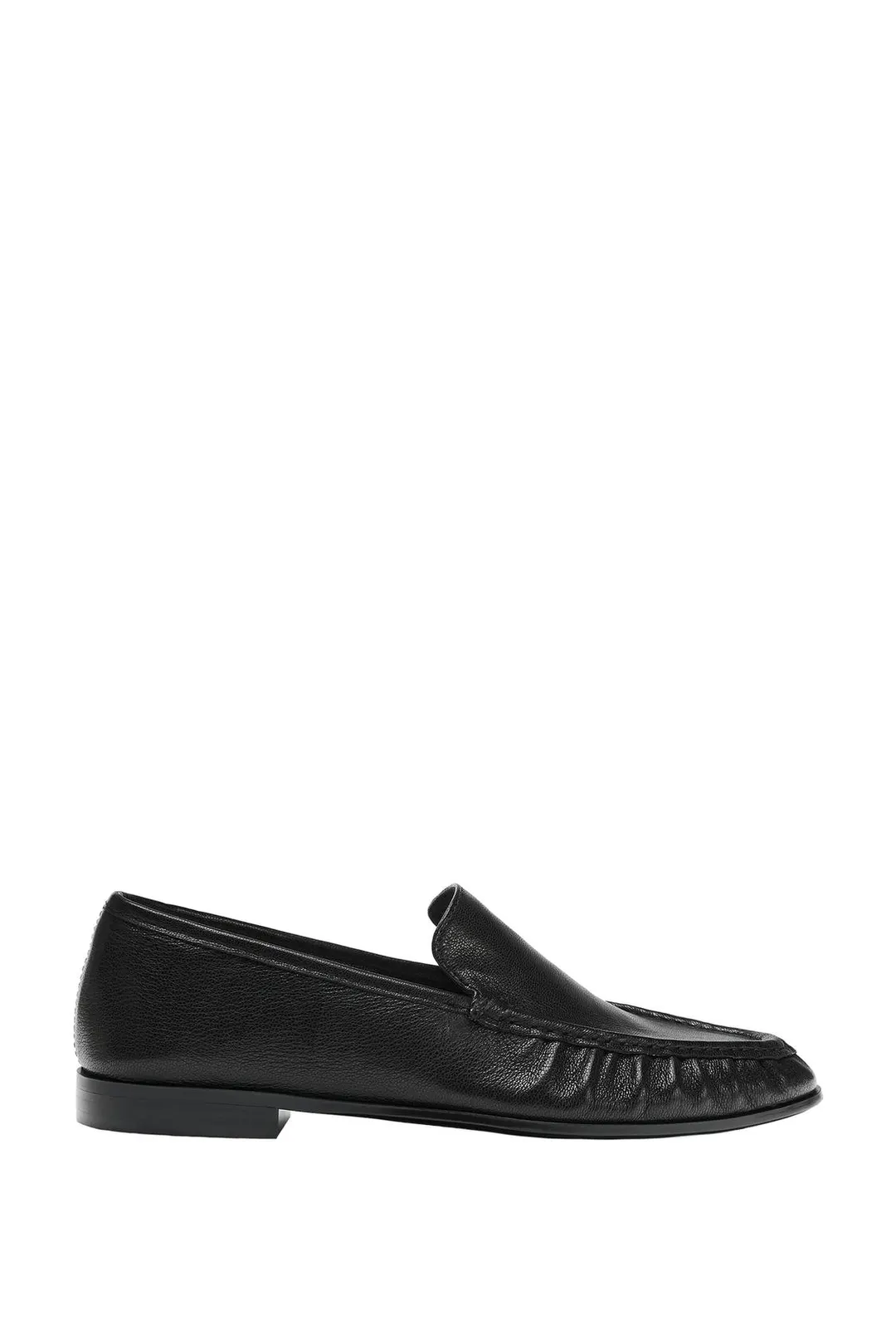 Лоферы кожаные со сборками, Zara