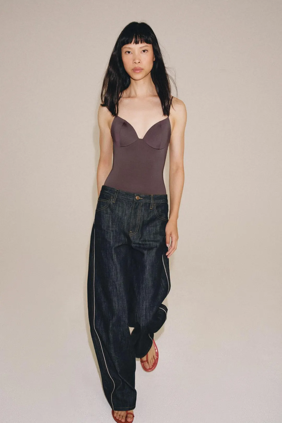 Боди с вырезом сердечком, Zara