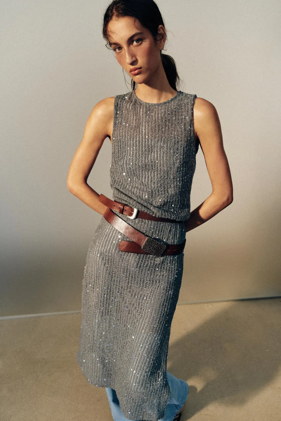 Ремень из 100% кожи с фактурной пряжкой, Zara