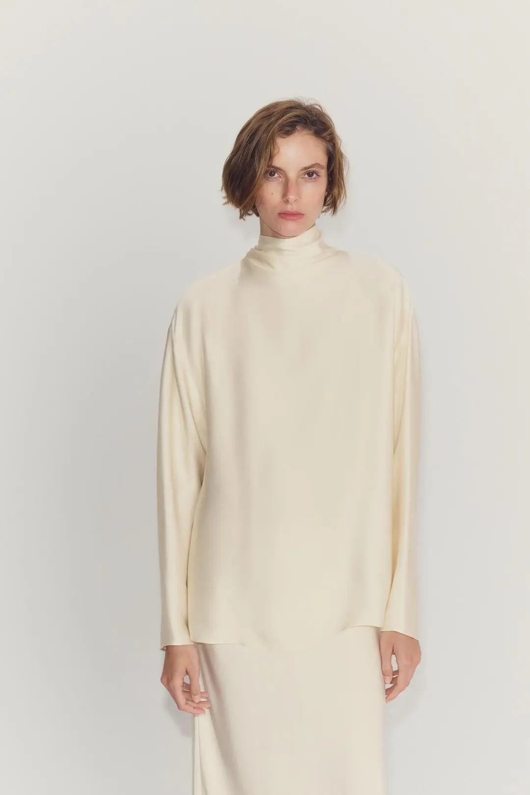 Блузка из сатина с завязкой ZW Collection, Zara
