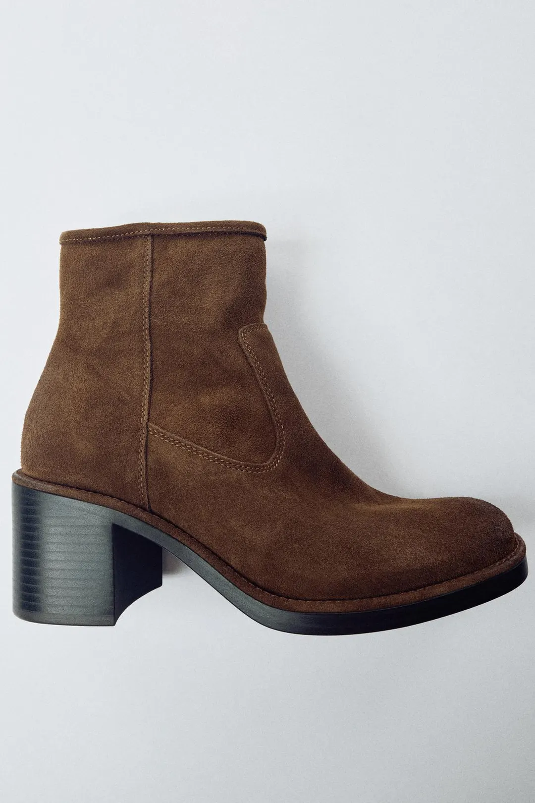 Ботильоны из замшевого спилка на каблуке, Zara