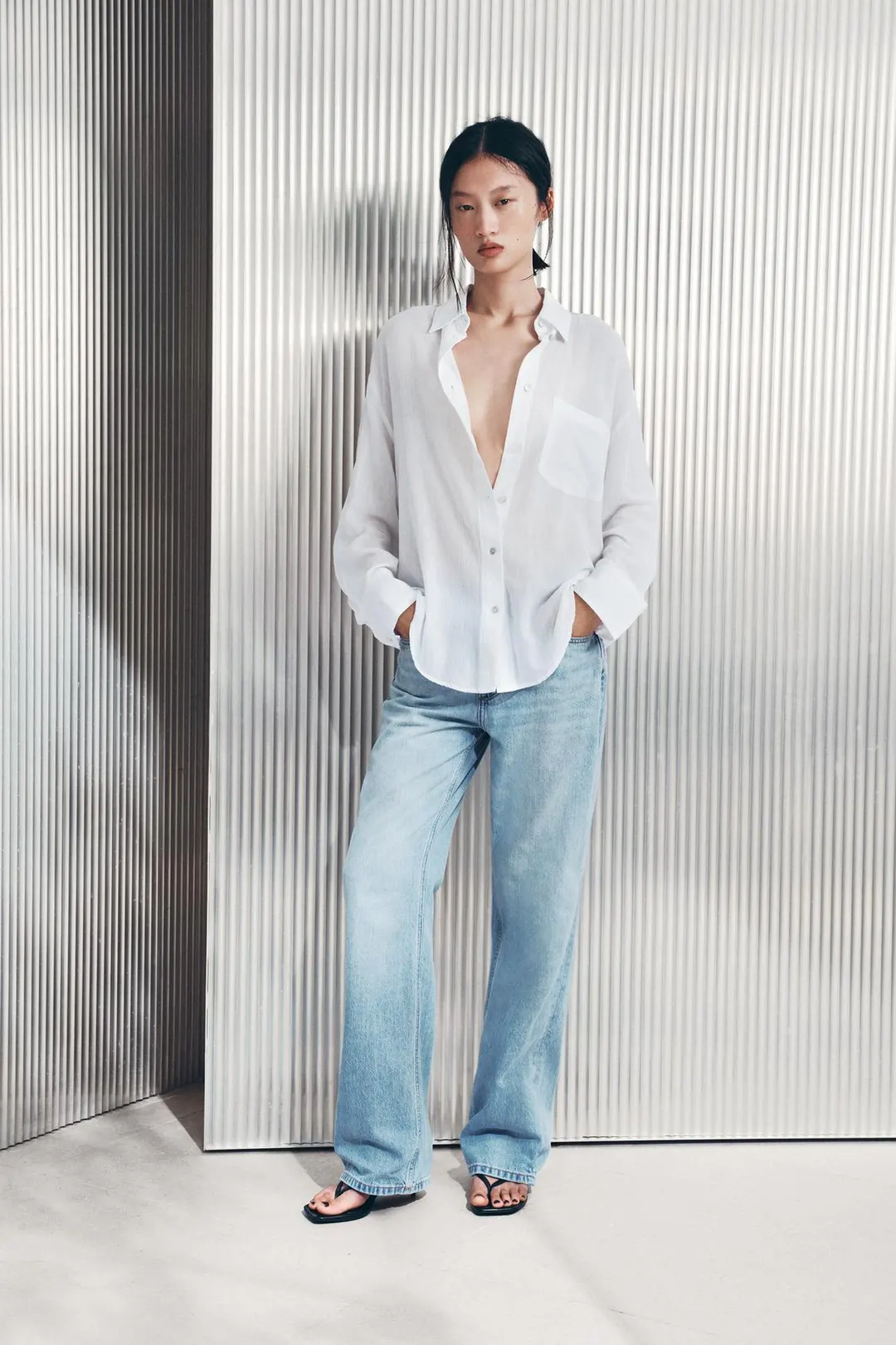 Рубашка оверсайз из газовой ткани с карманом, Zara
