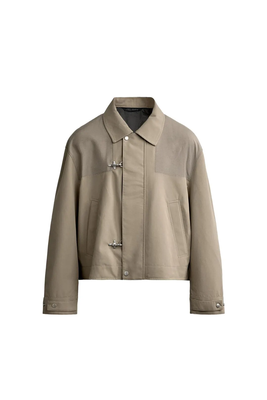 Укороченная куртка с металлическими застежками-клевантами, Zara