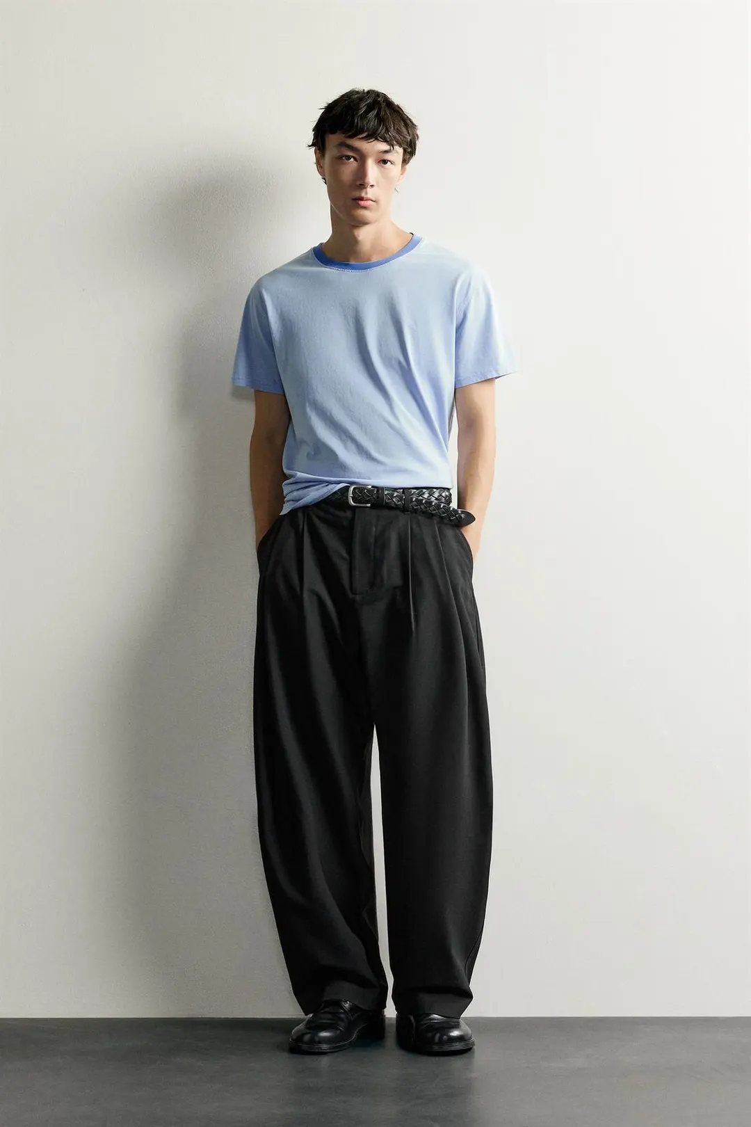 Брюки свободного кроя со складками, Zara