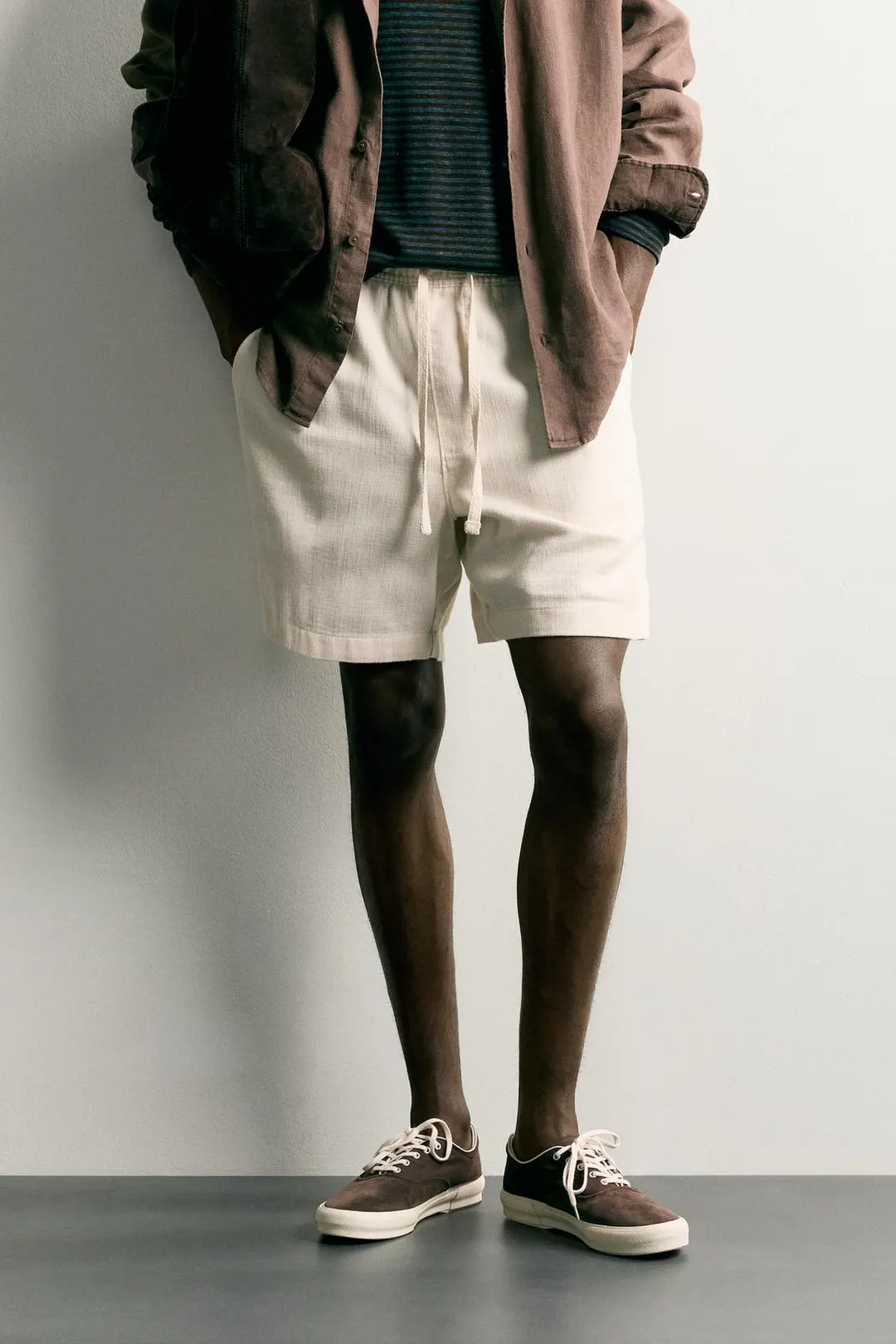 Фактурные бермуды стандартного кроя, Zara