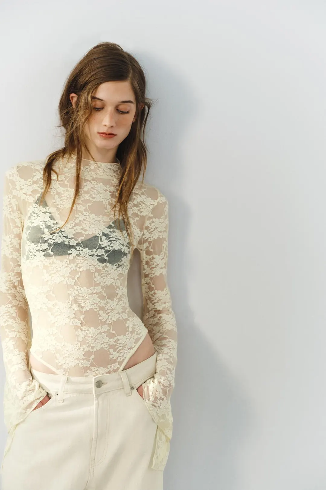 Боди кружевное с рукавами клеш, Zara
