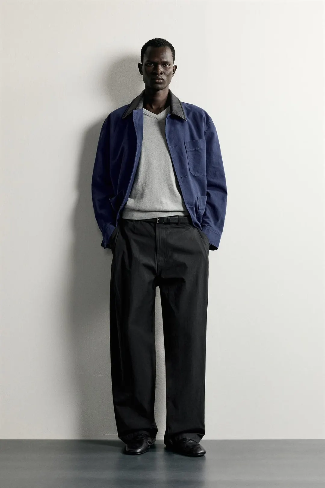 Брюки прямого кроя с боковыми складками, Zara