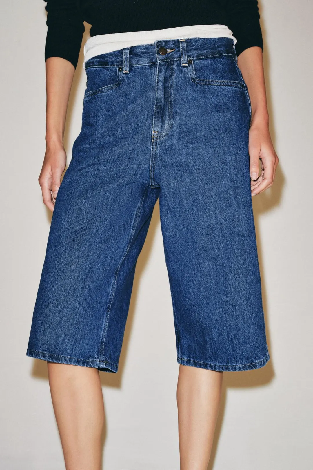Джинсовые бермуды ZW Collection со средней посадкой, Zara