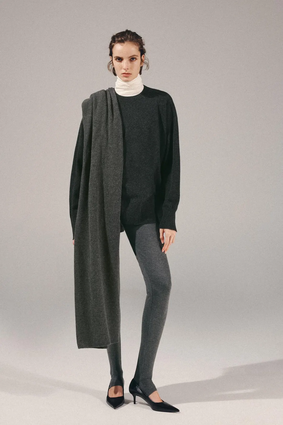 Свитер оверсайз из 100% шерсти, Zara