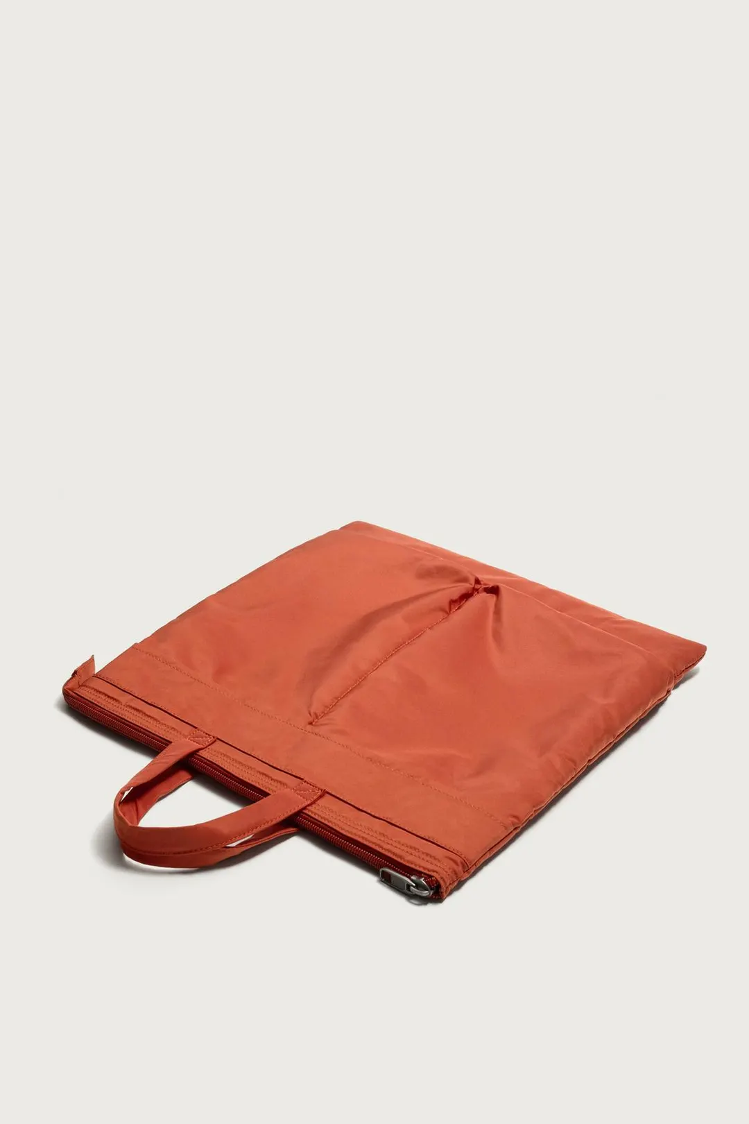 Сумка-тоут из нейлона, Zara