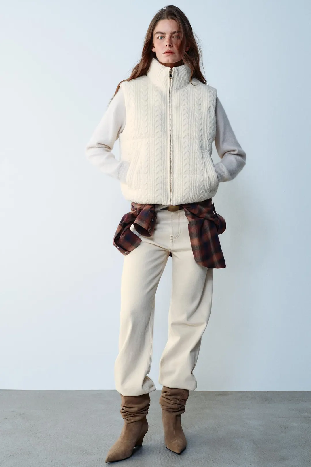 Утепленный жилет фактурной вязки, Zara