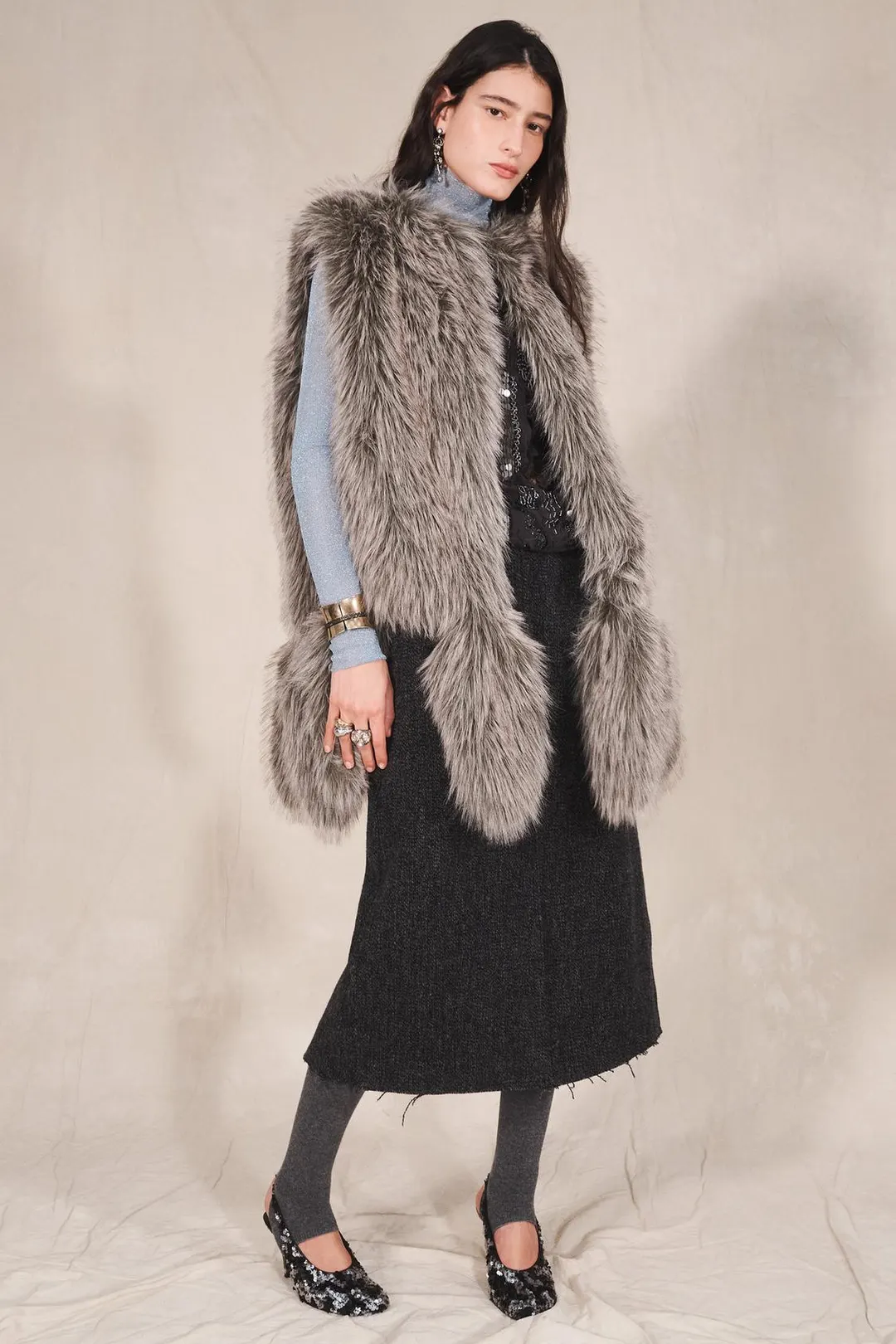 Жилет из искусственного меха с бахромой LIMITED EDITION, Zara