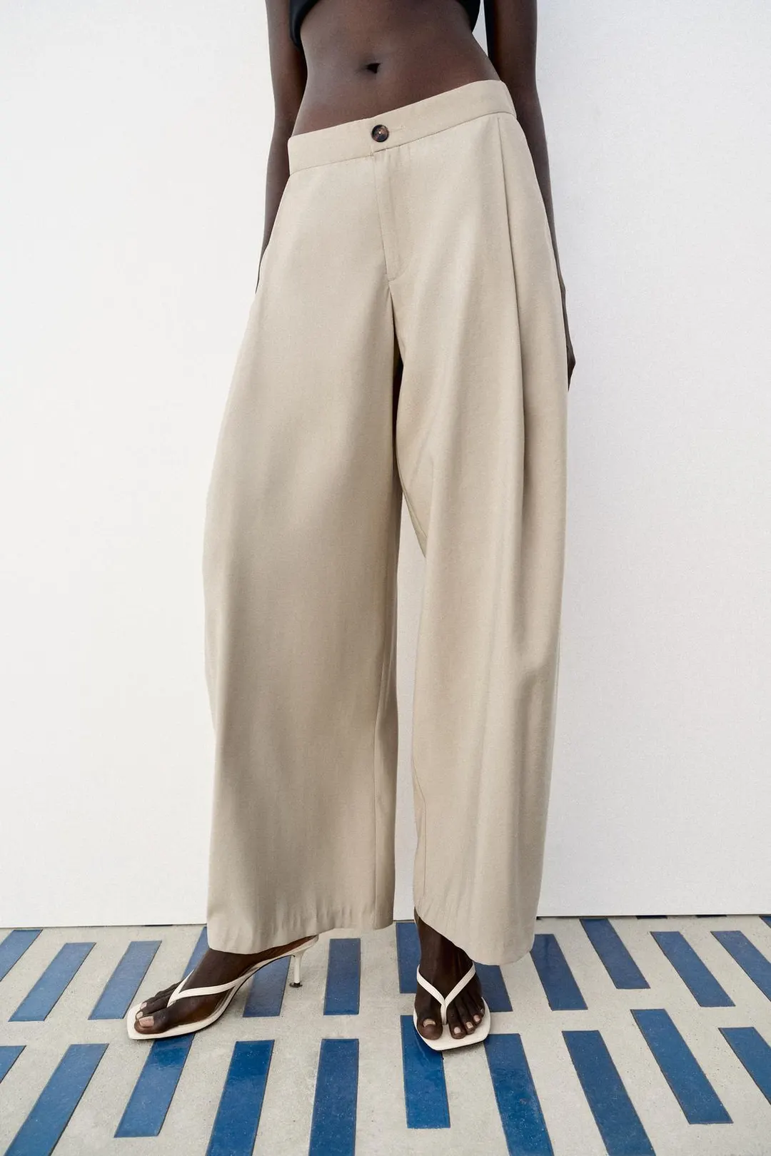 Брюки barrel струящиеся, Zara