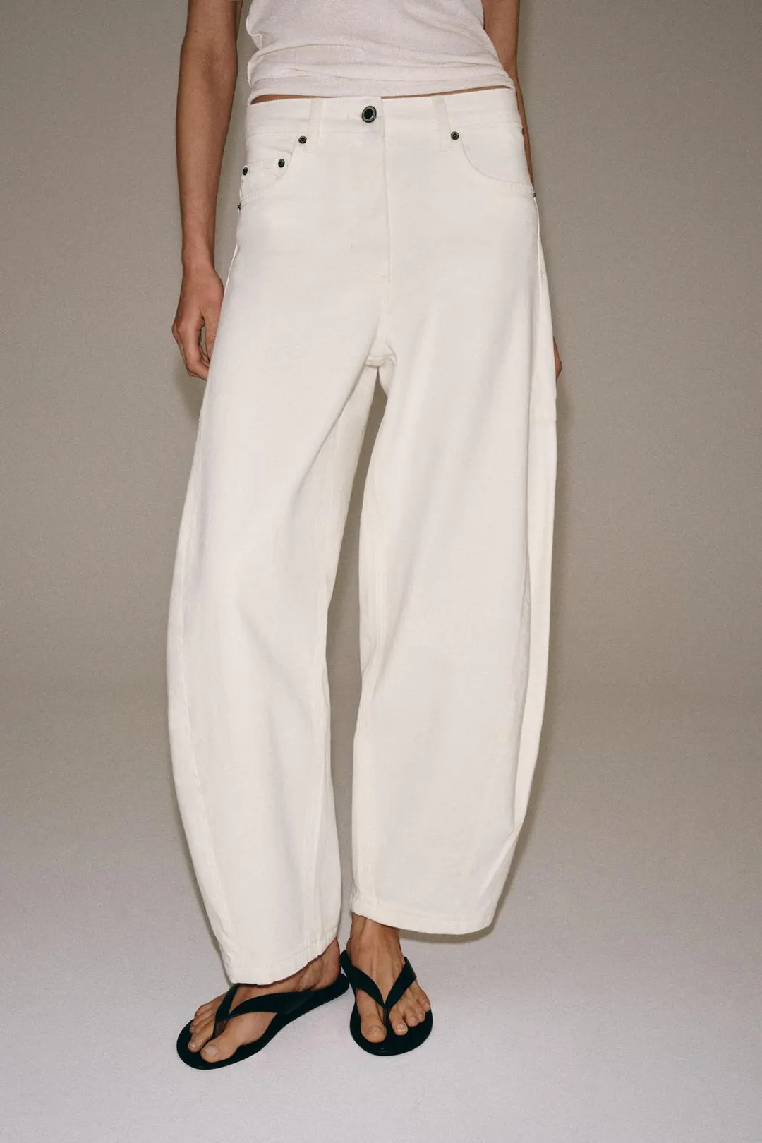 Джинсы кроя баллон со средней посадкой ZW Collection, Zara