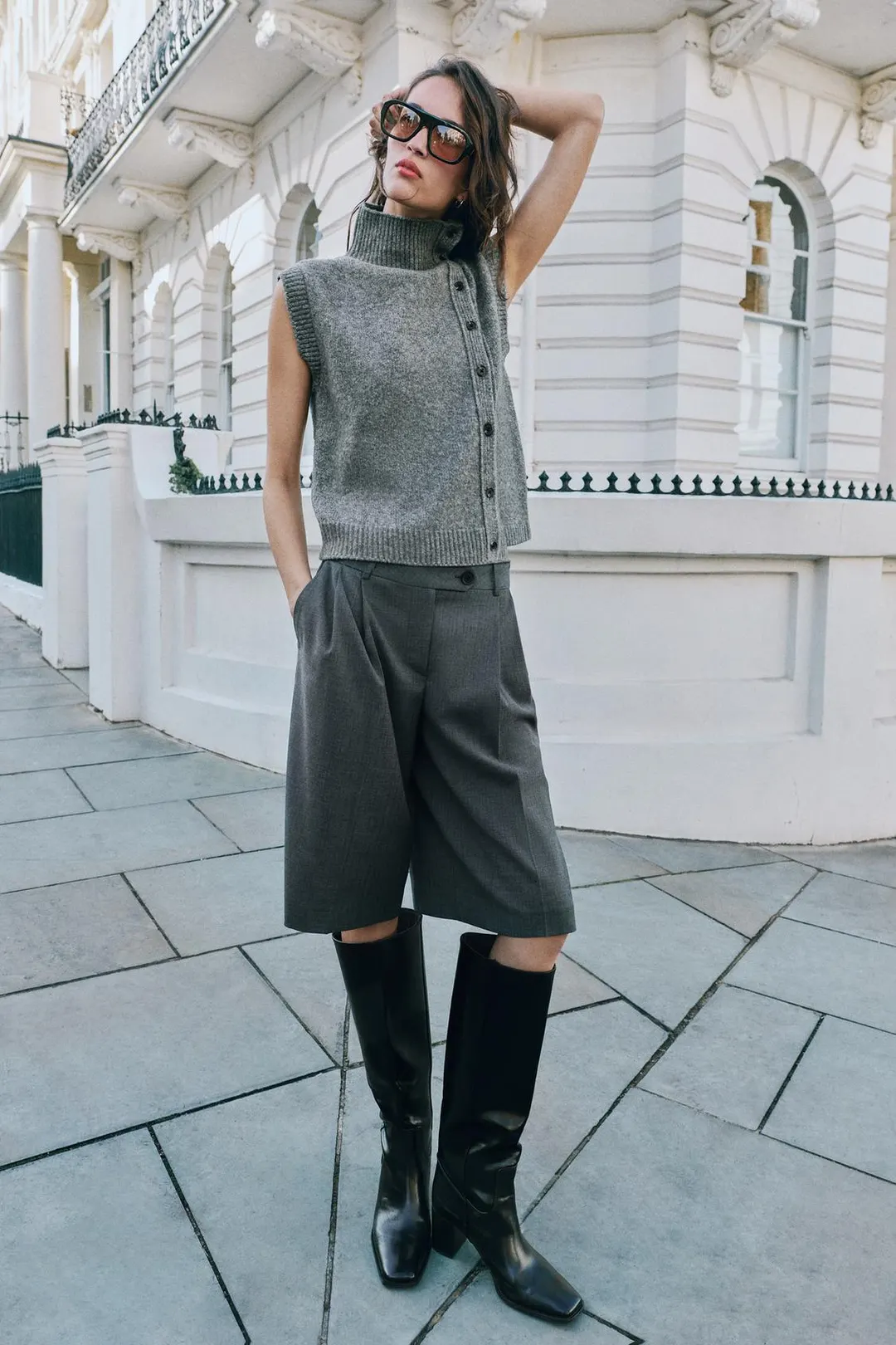 Вязаный жилет с высоким воротником, Zara