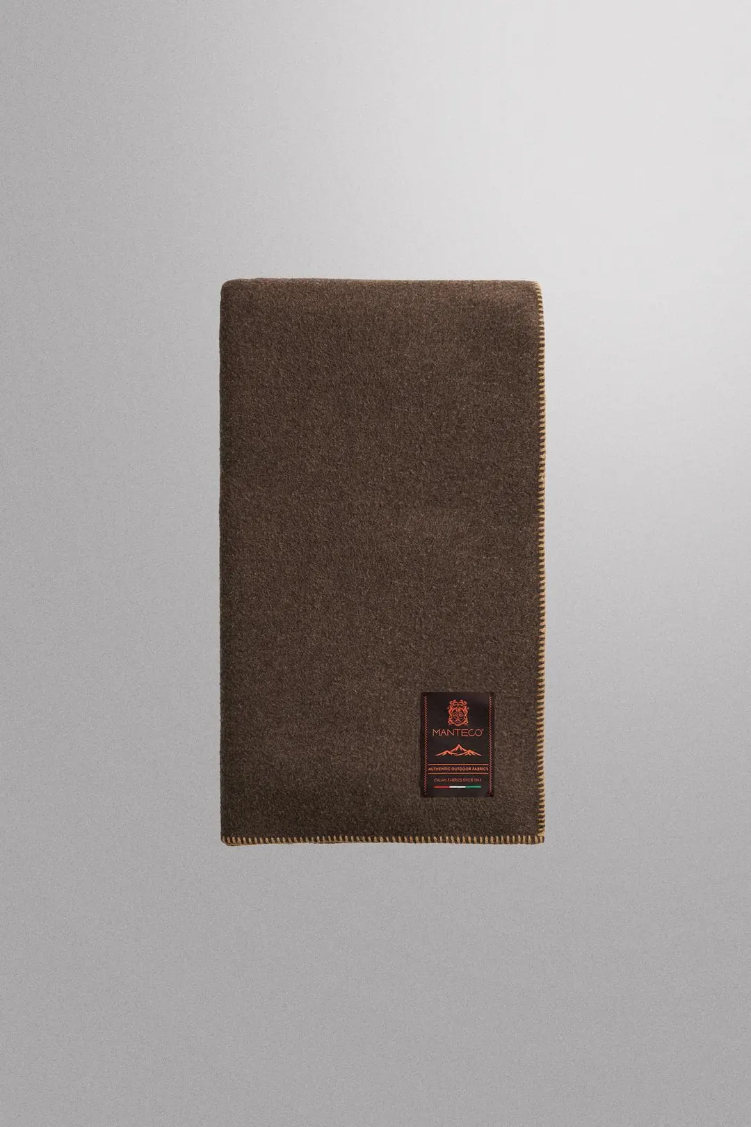 Плед из смесовой шерсти MANTECO®, Zara