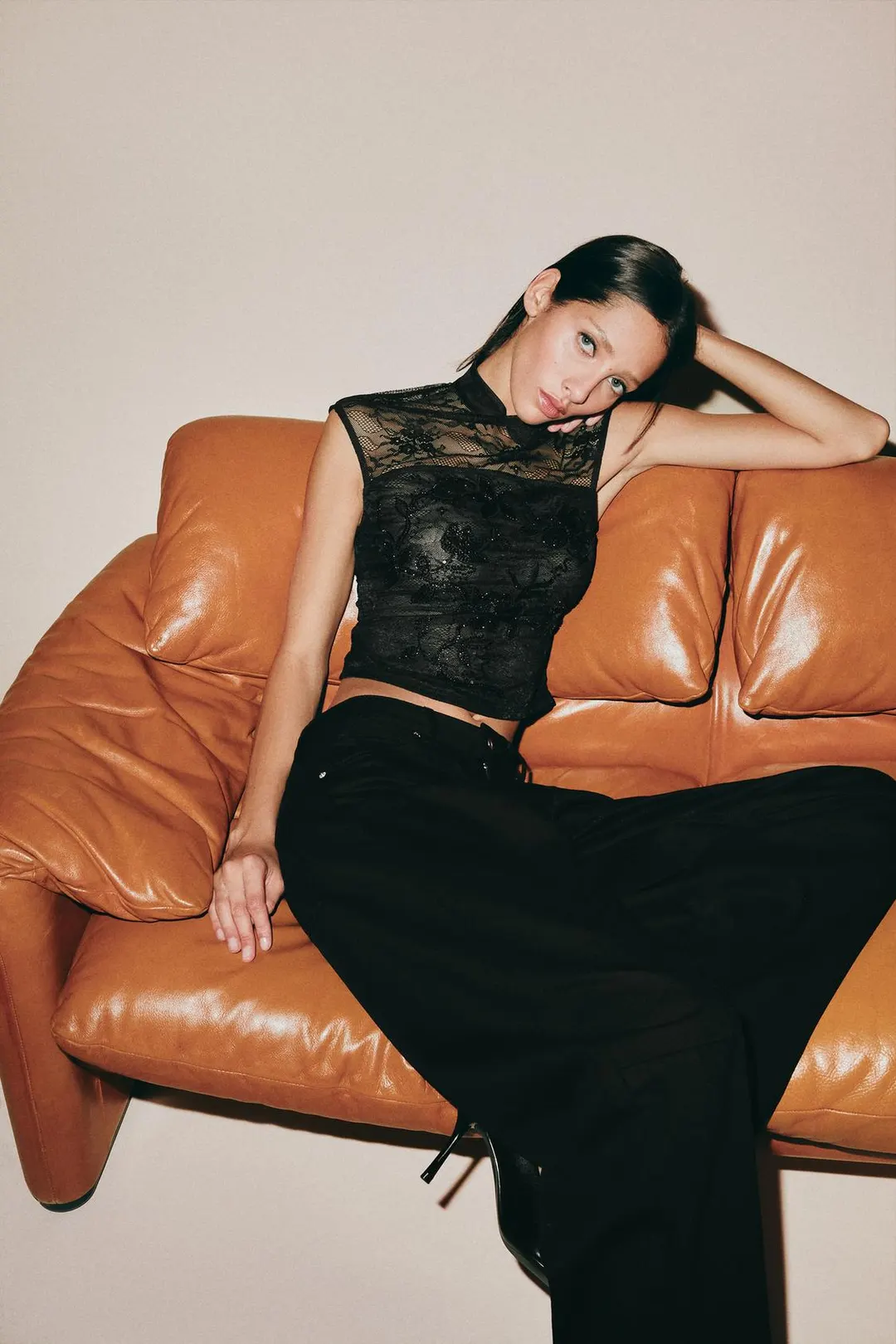 Кружевной топ с вышивкой, Zara
