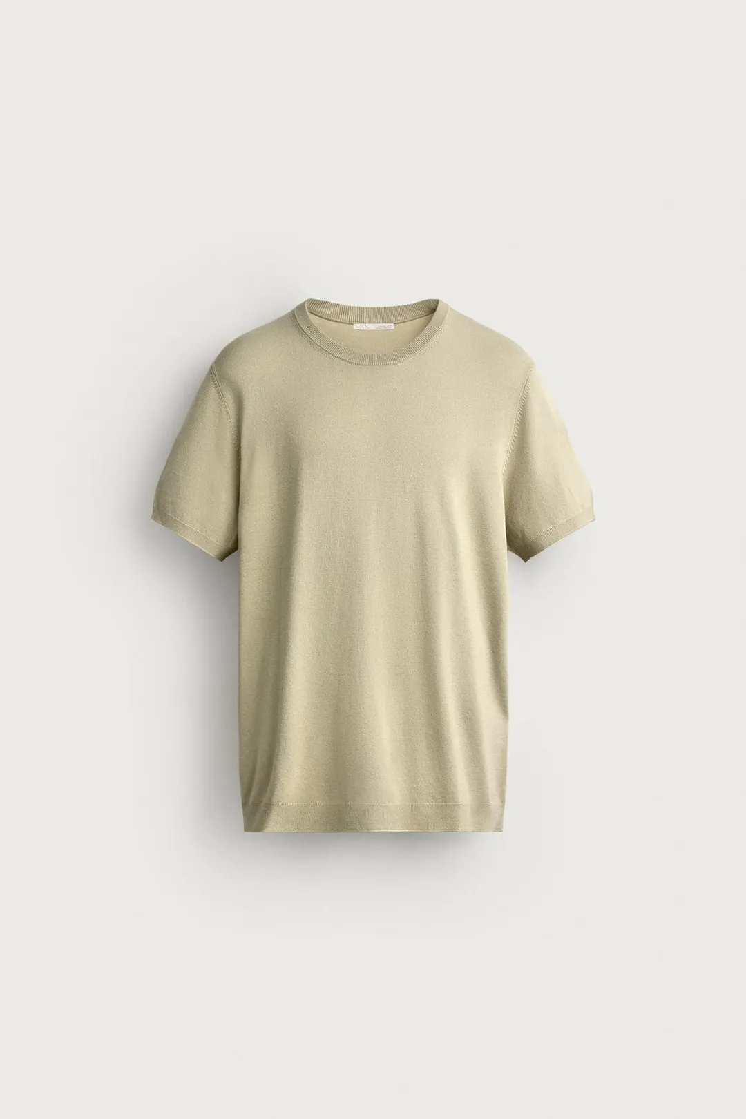 Базовая вязаная футболка прямого кроя, Zara