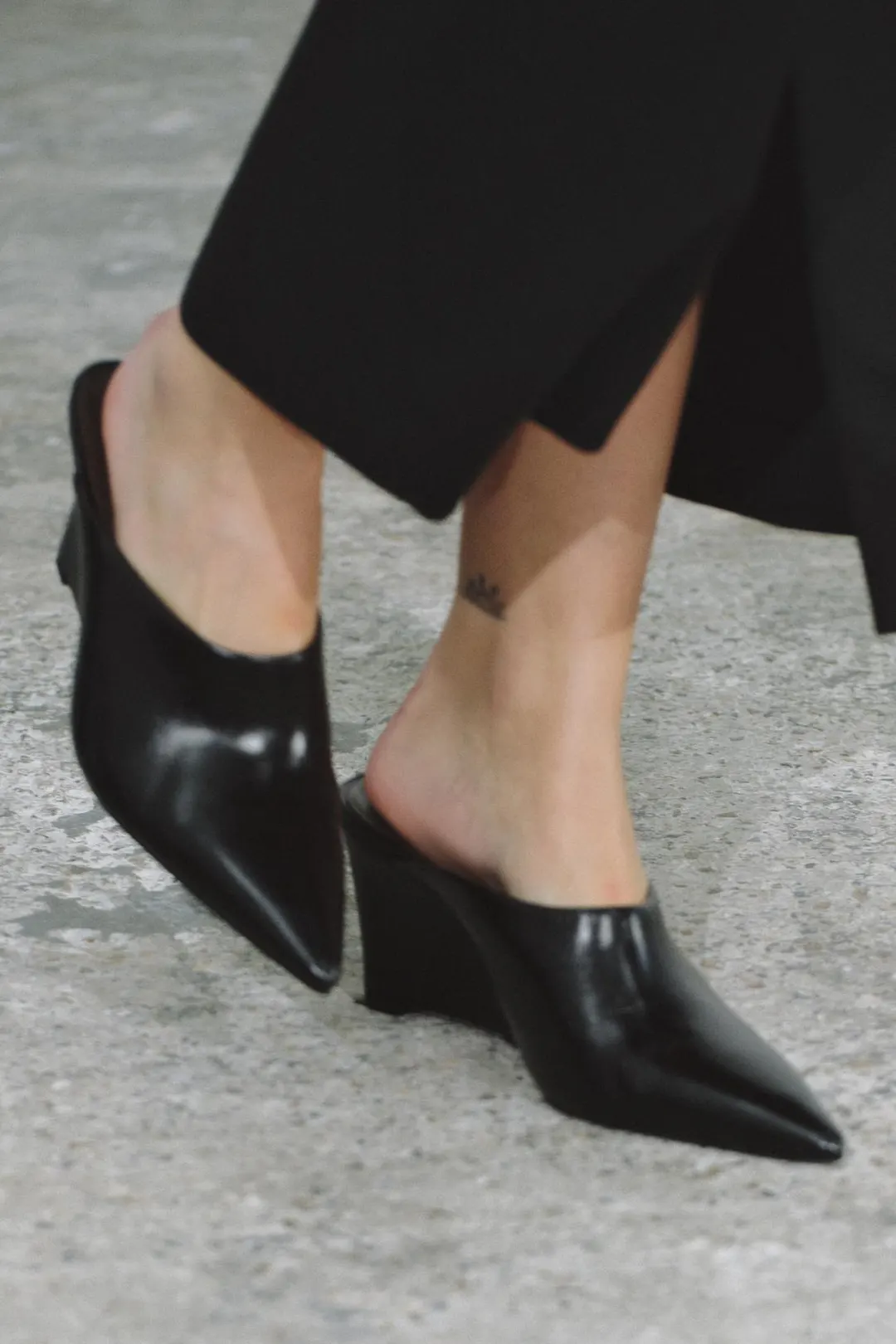 Мюли из кожи на танкетке, Zara