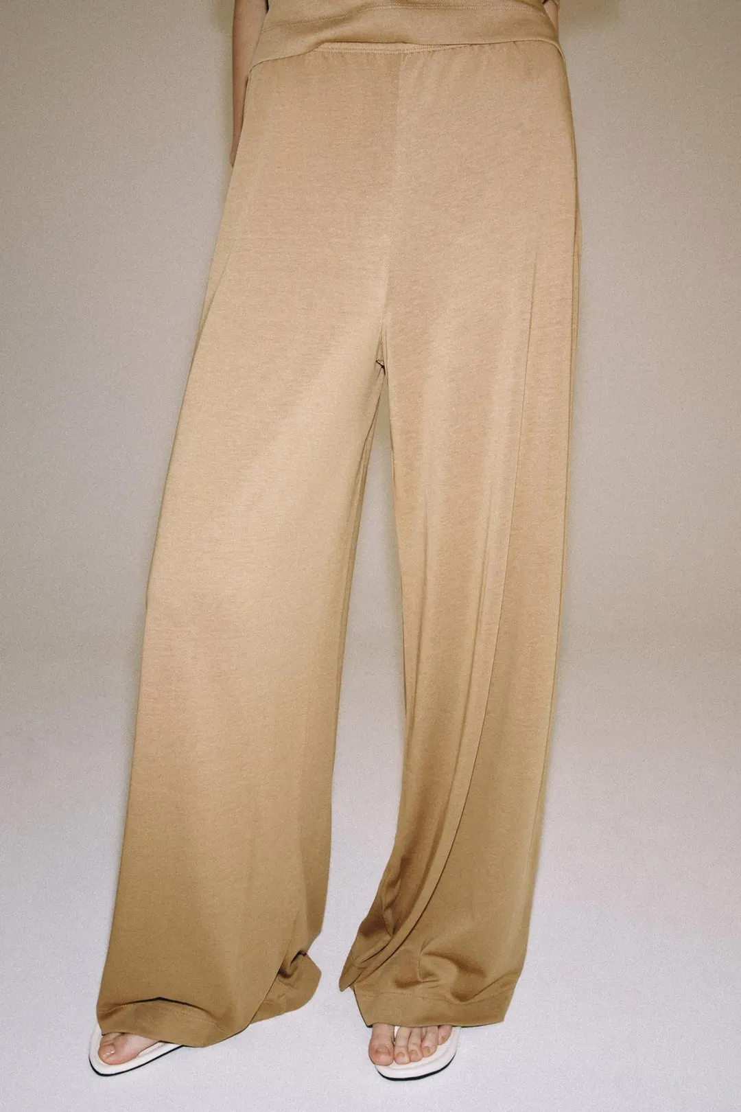 Брюки широкого кроя, Zara