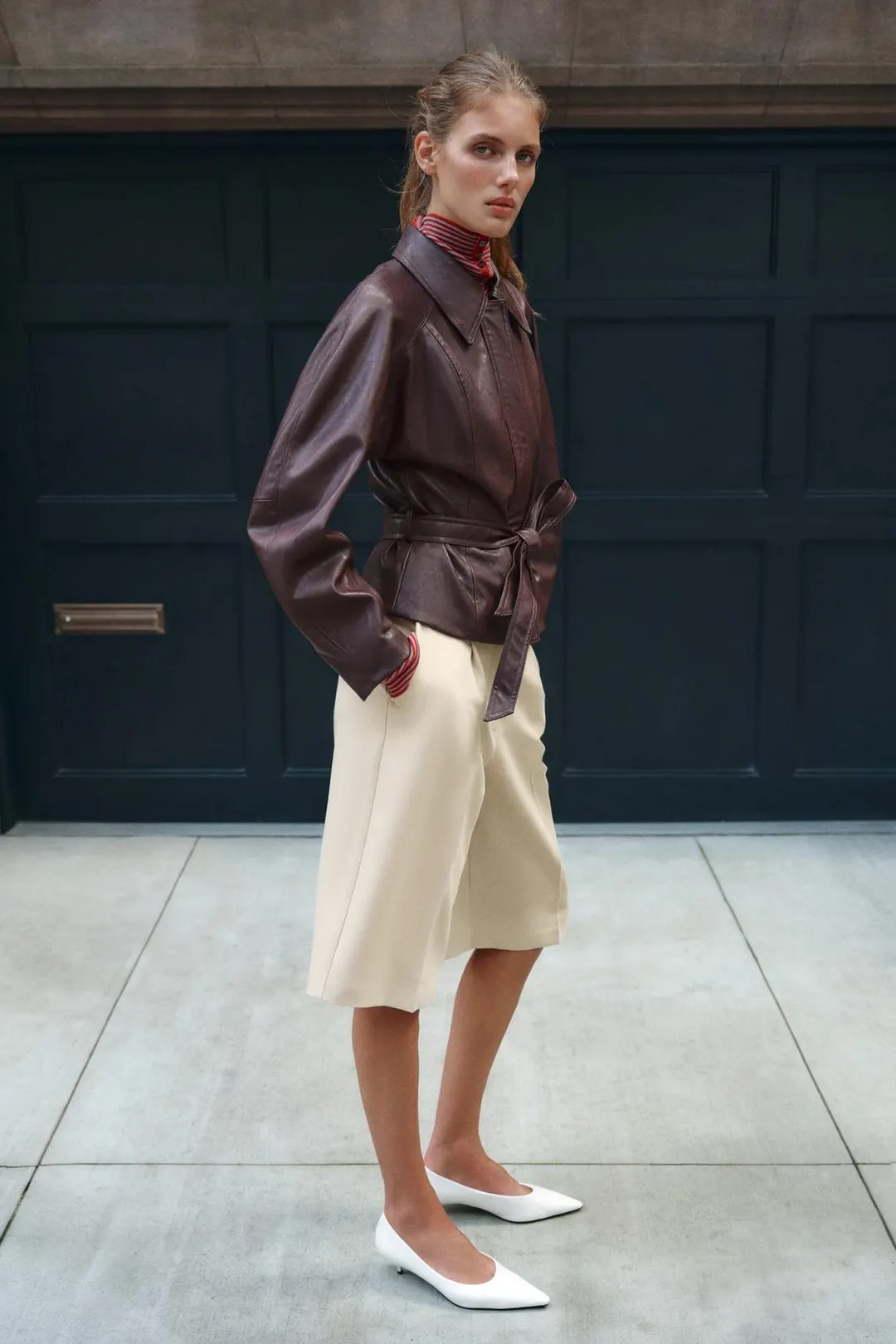 Удлиненные бермуды с поясом, Zara