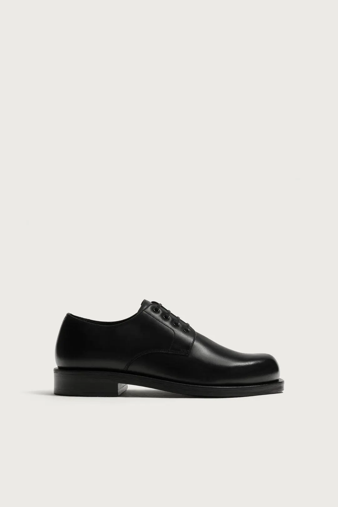 Кожаные туфли, Zara