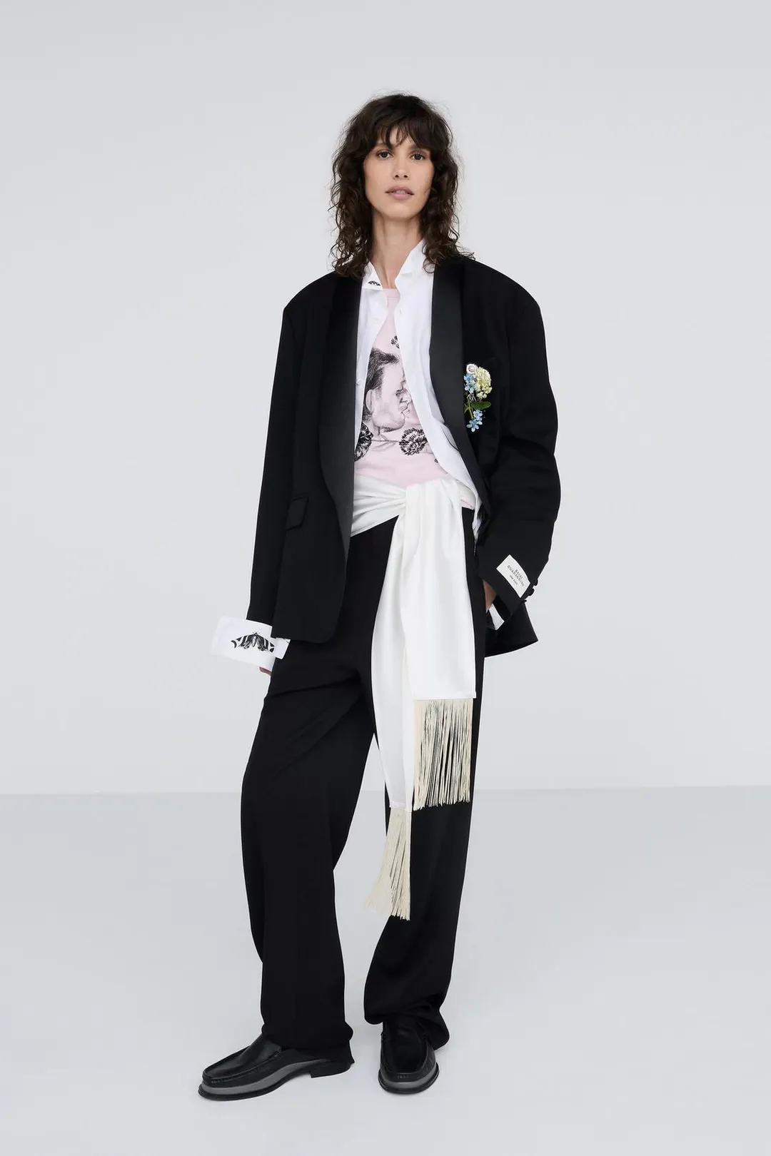 Костюмные брюки в стиле смокинга из 100% шерсти, Zara