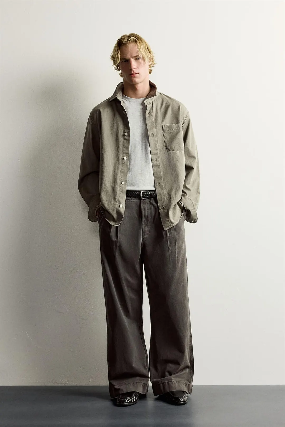 Брюки чинос широкого кроя, Zara