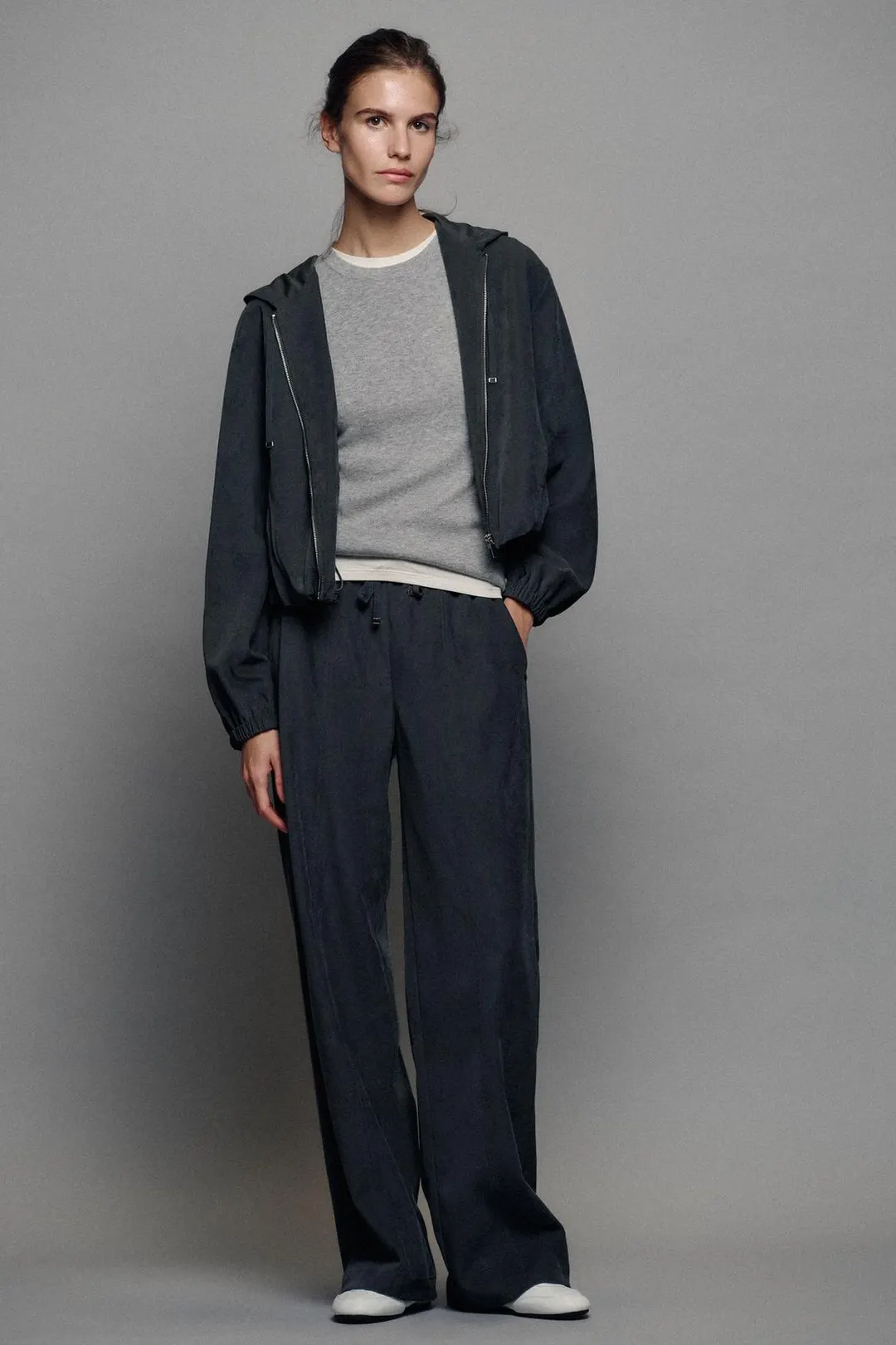 Брюки широкого кроя с эластичным поясом, Zara