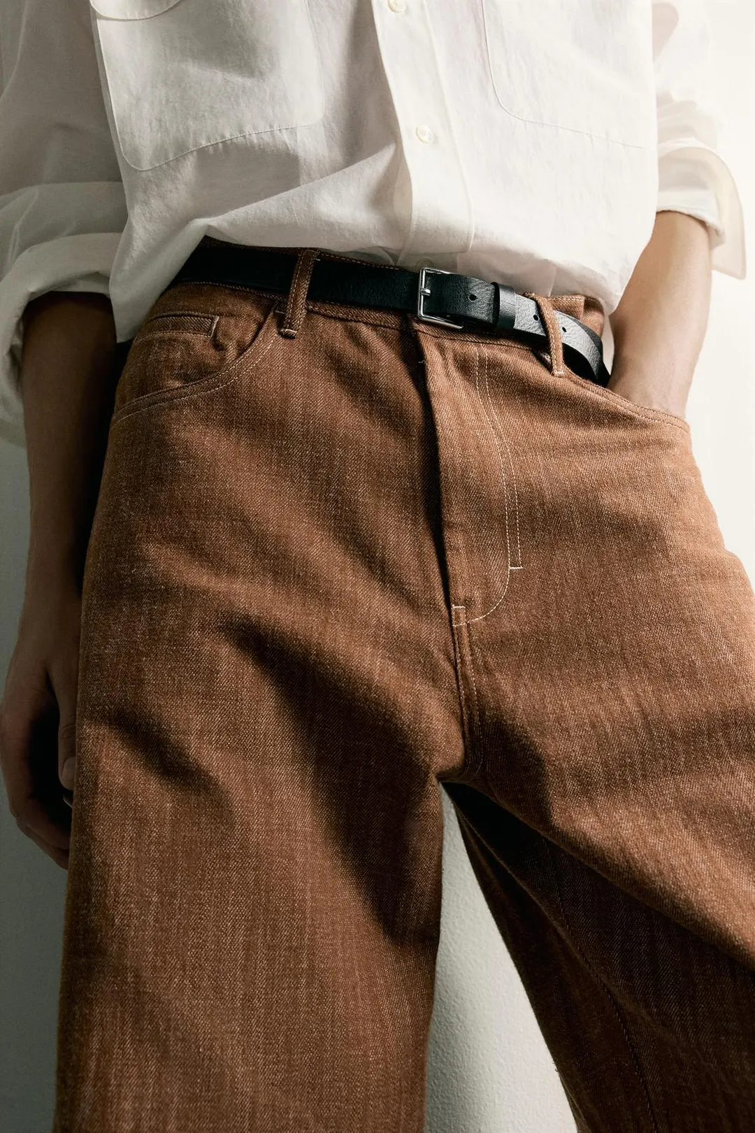 Брюки свободного кроя с декоративной строчкой, Zara