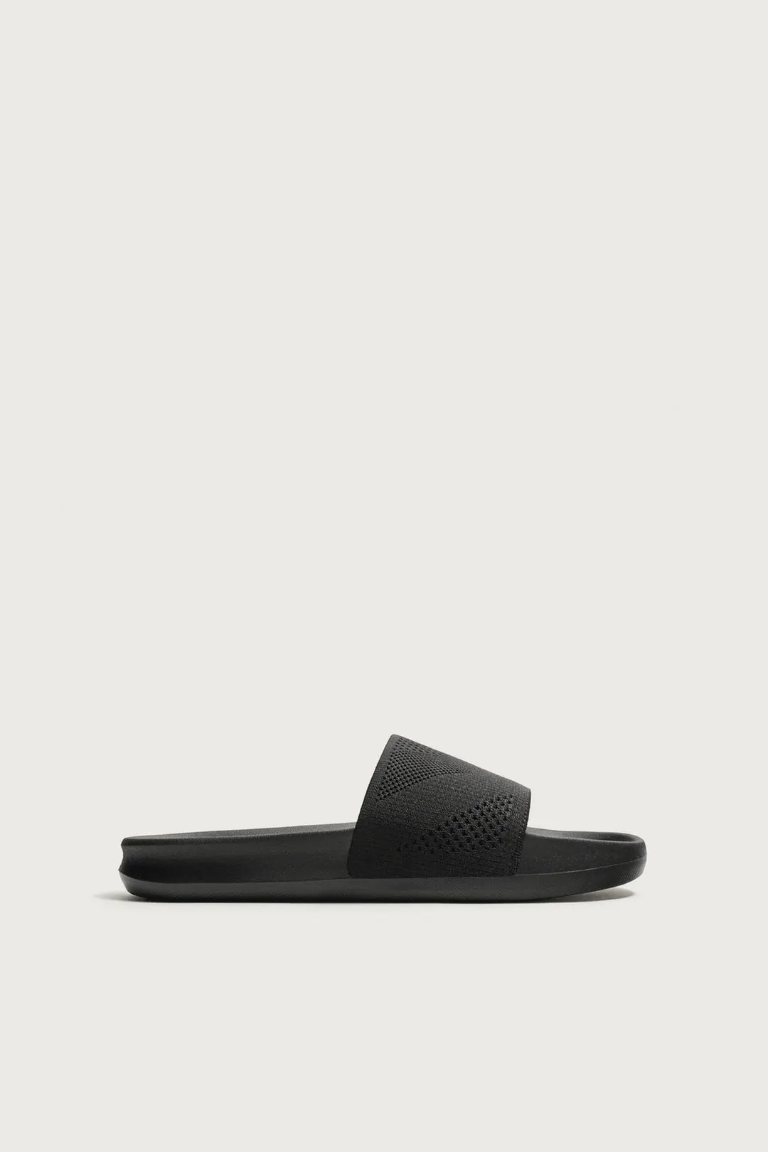 Шлепанцы для плавания, Zara