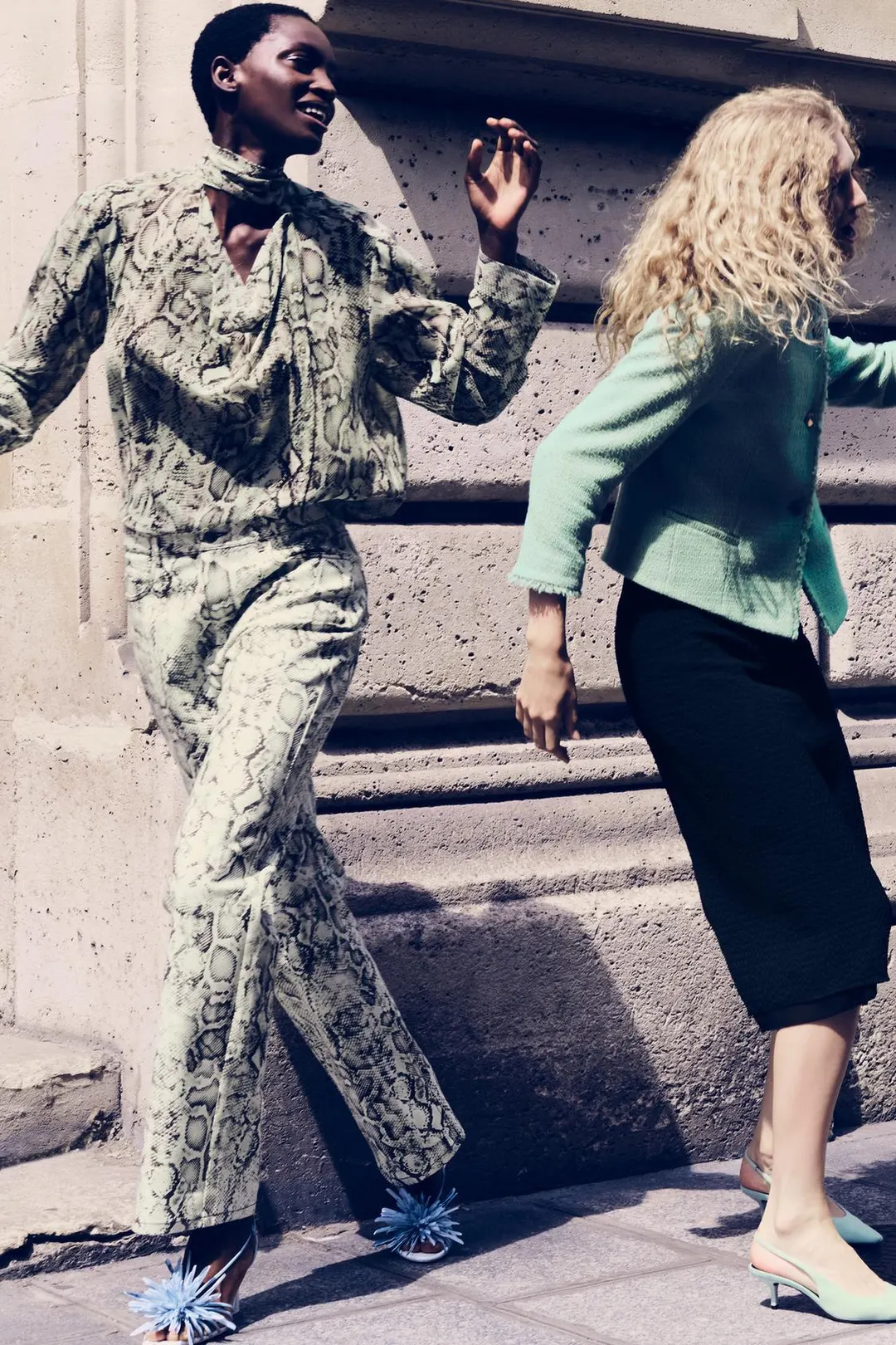 Босоножки на каблуке с цветами, Zara