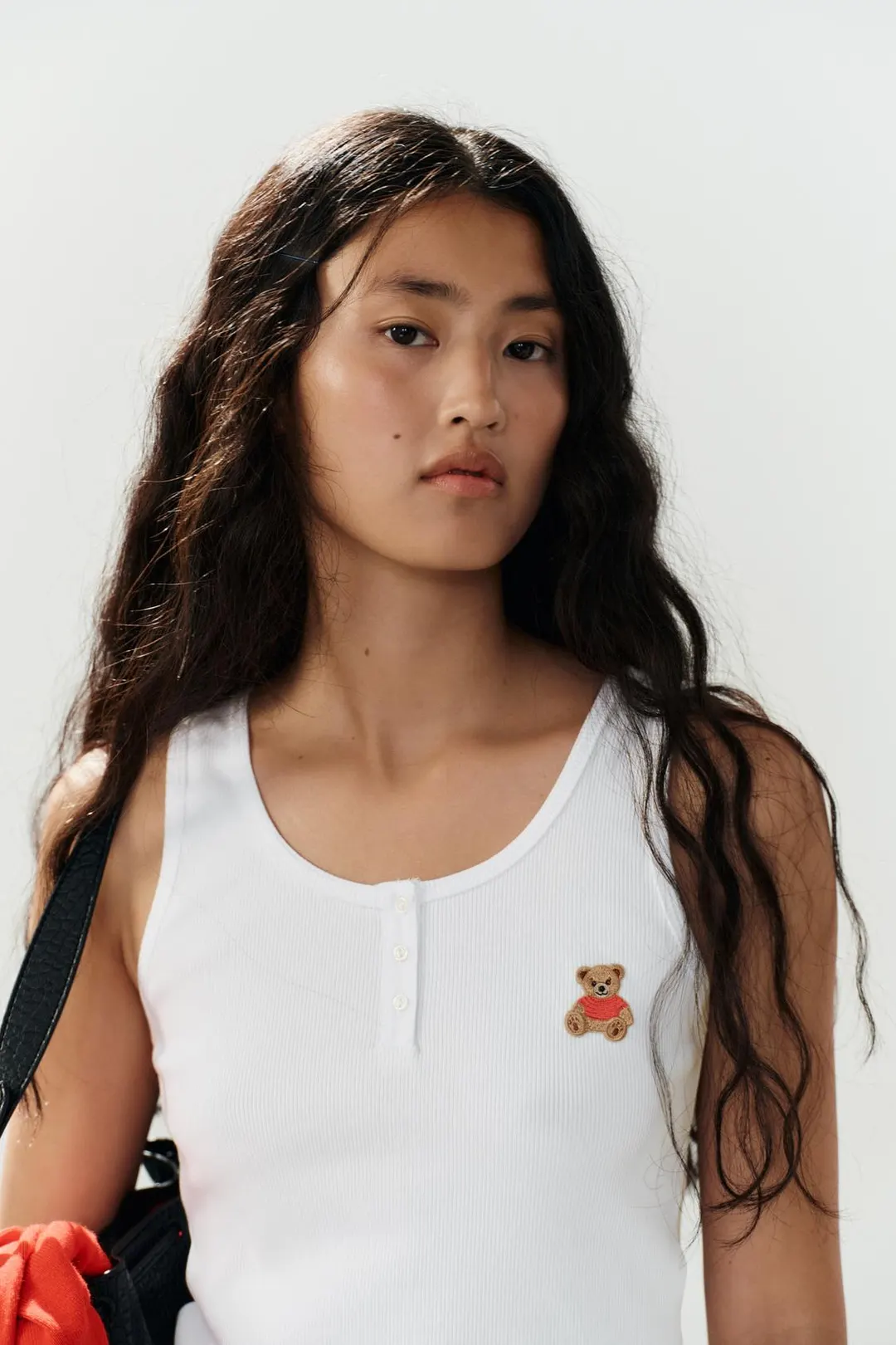 Топ хенли с вышивкой медведя, Zara