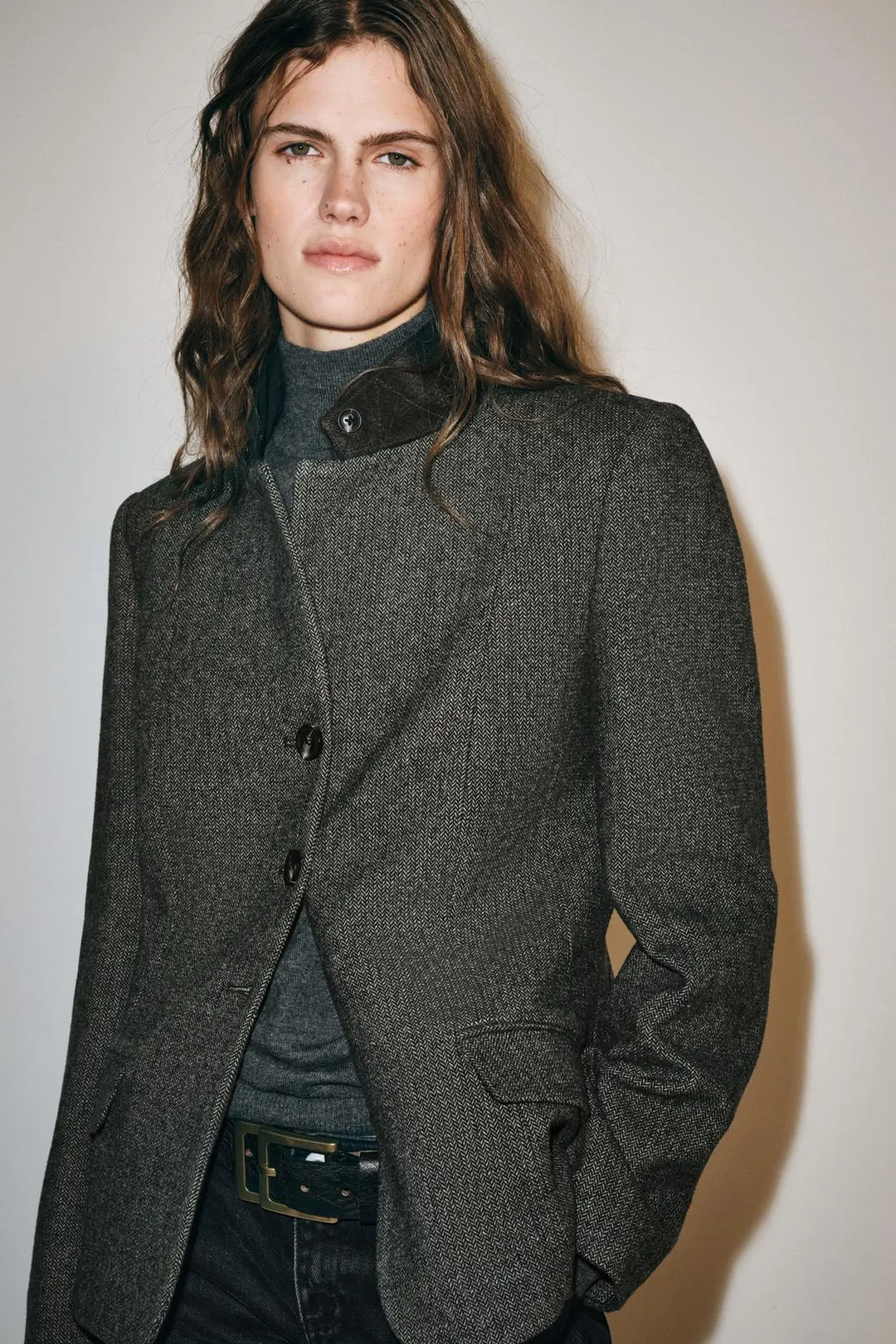 Приталенный блейзер из смесовой шерсти ZW Collection, Zara