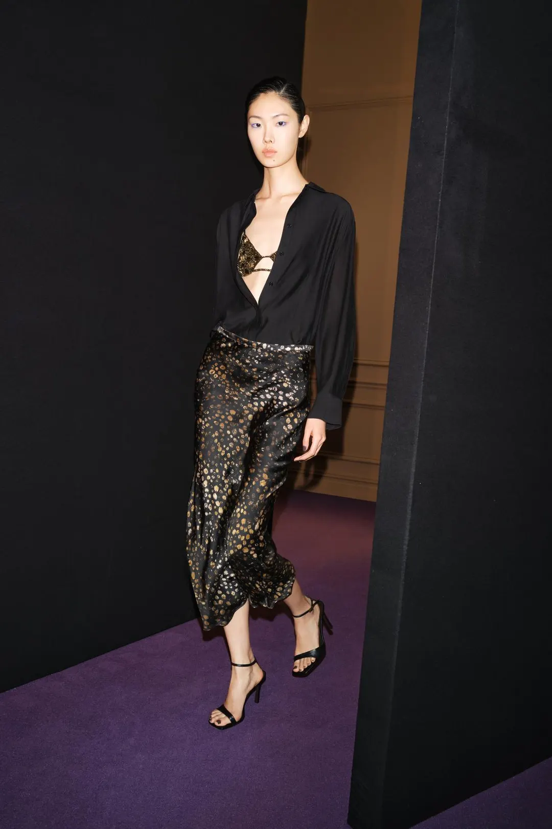 Атласная юбка с принтом ZW Collection, Zara