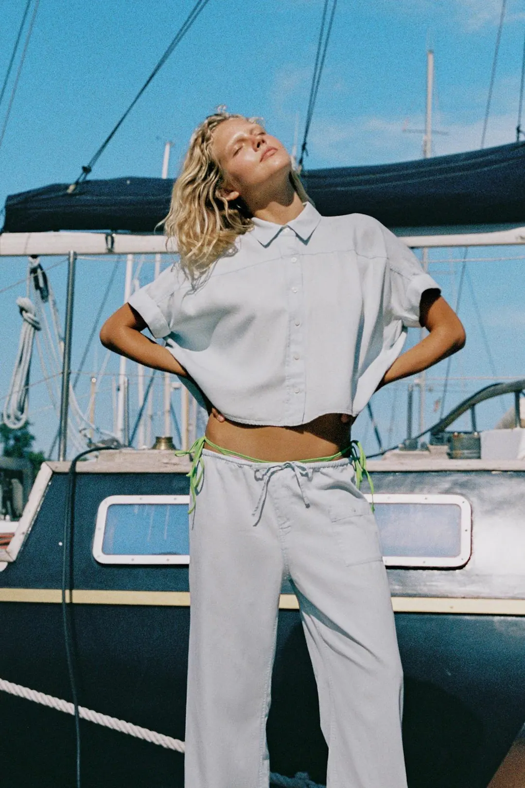 Рубашка струящаяся с короткими рукавами, Zara