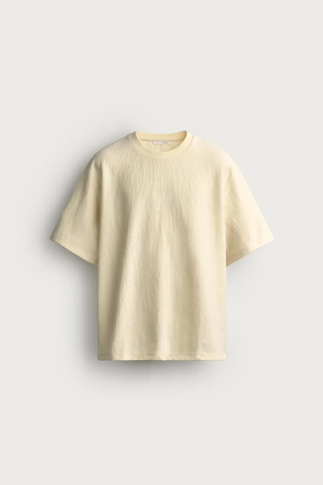 Футболка свободного кроя фактурная, Zara