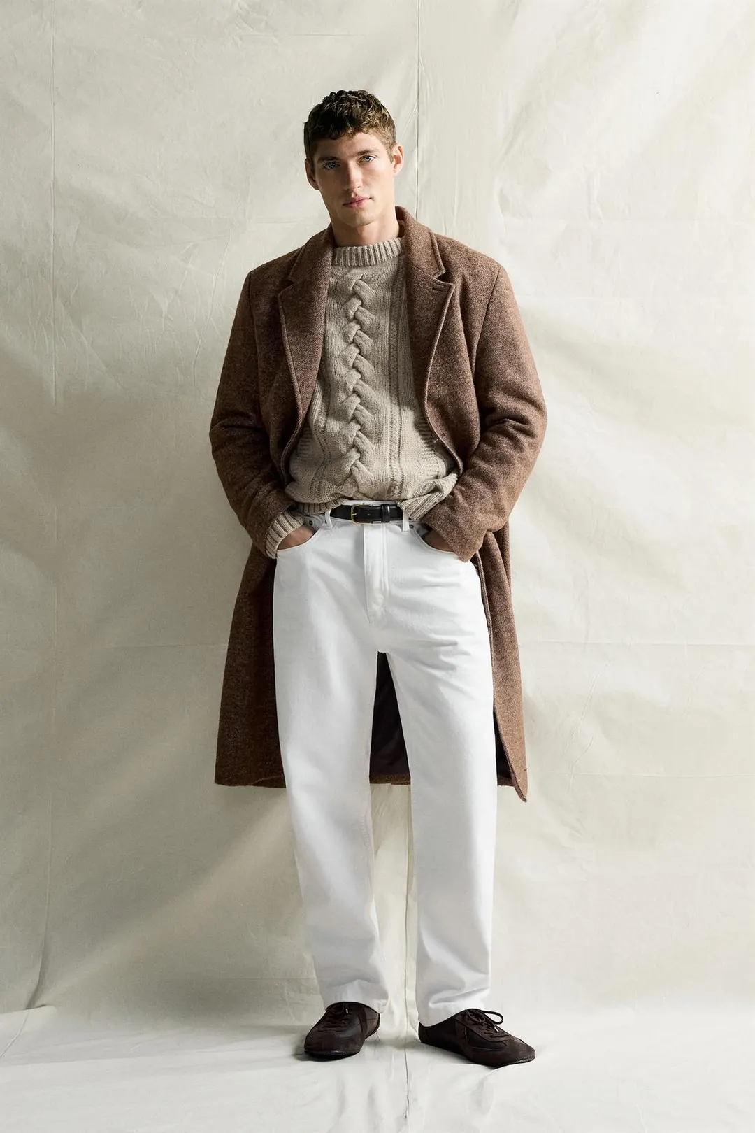 Пальто из смесовой шерсти с узором в елочку, Zara