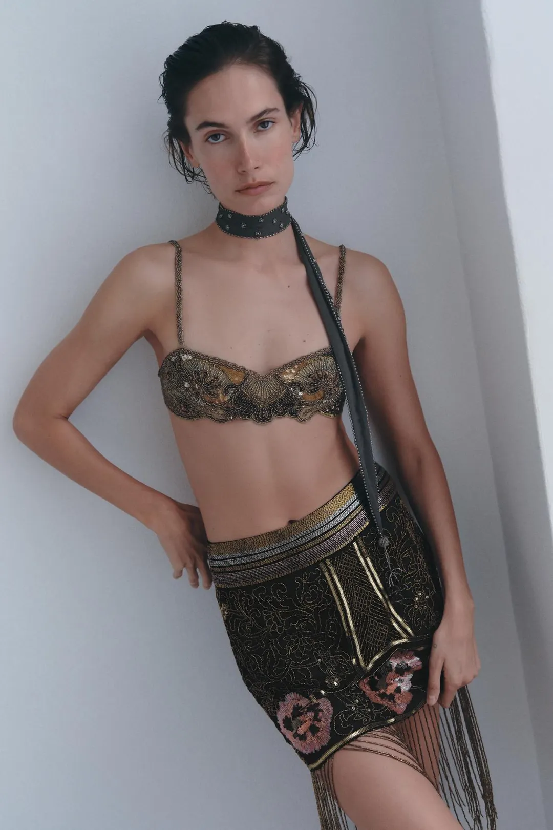 Мини-юбка LIMITED EDITION с бахромой, Zara
